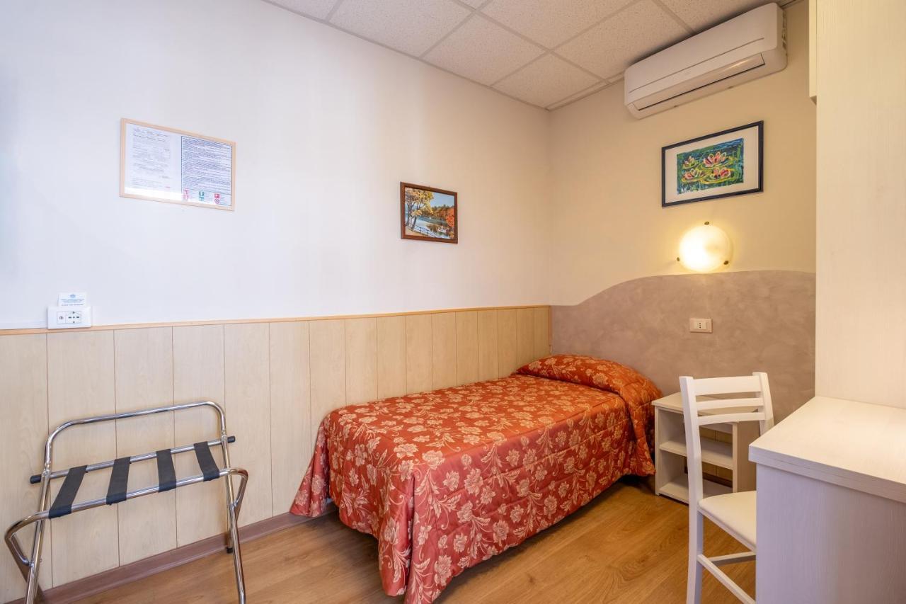 Hotel Corso Sanremo Luaran gambar