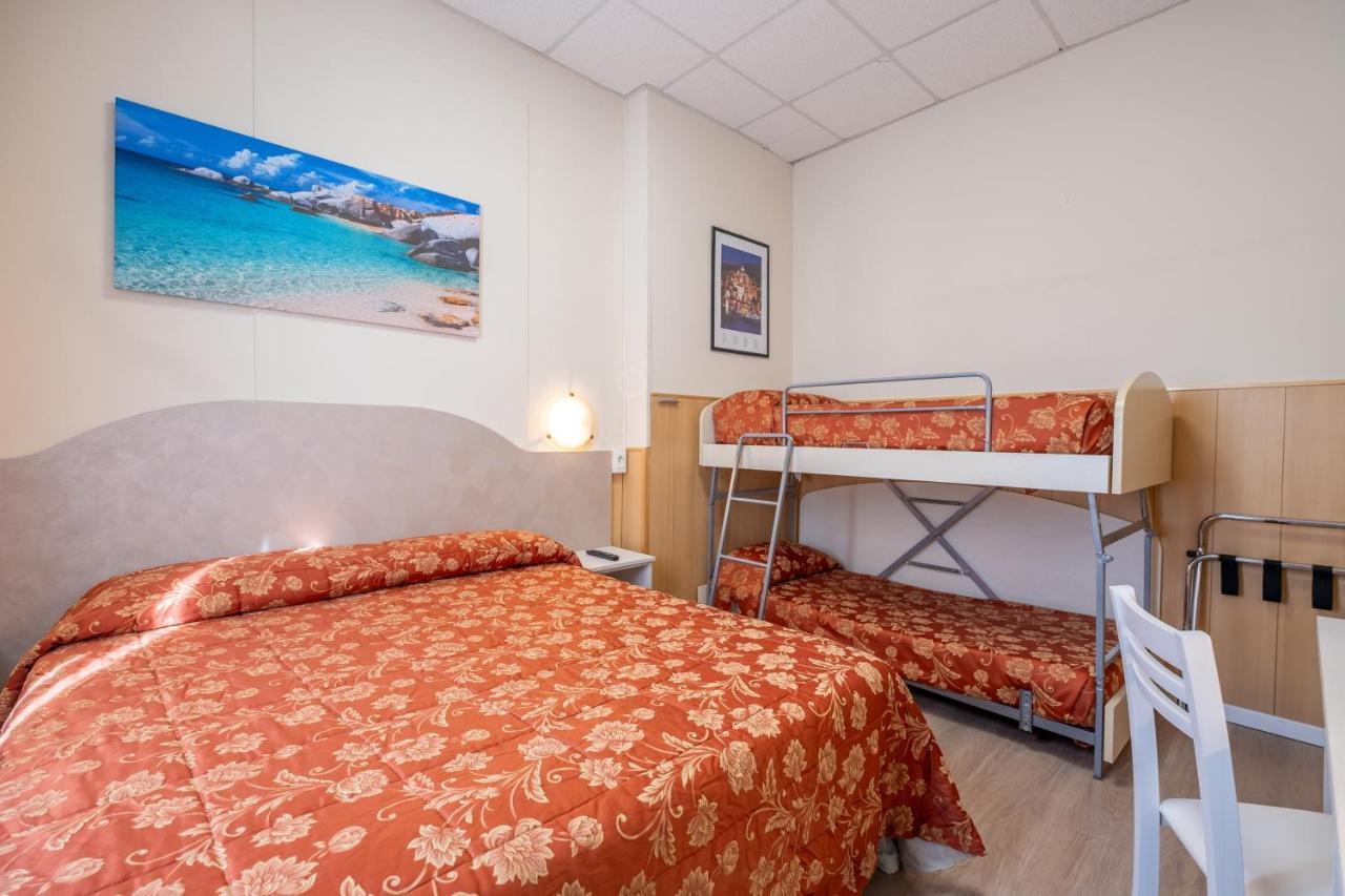 Hotel Corso Sanremo Luaran gambar