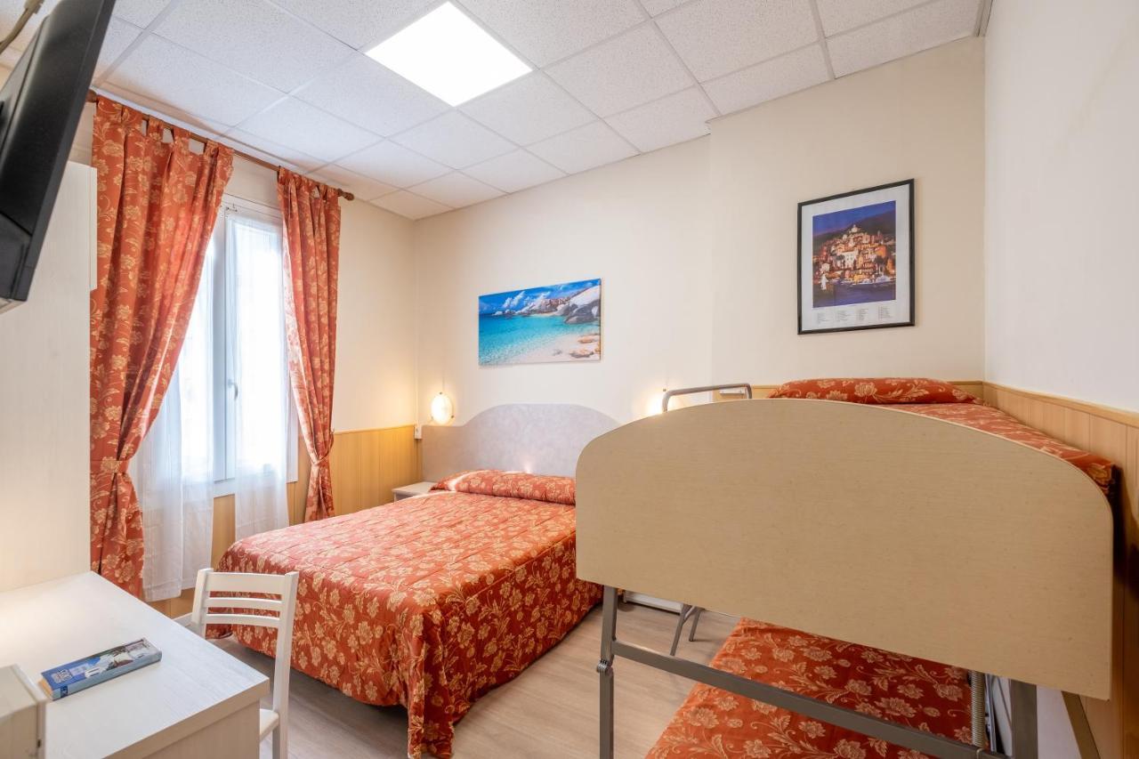 Hotel Corso Sanremo Luaran gambar