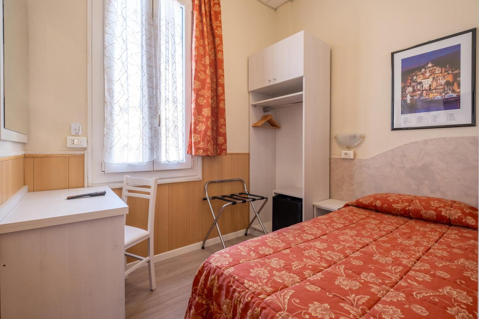 Hotel Corso Sanremo Luaran gambar