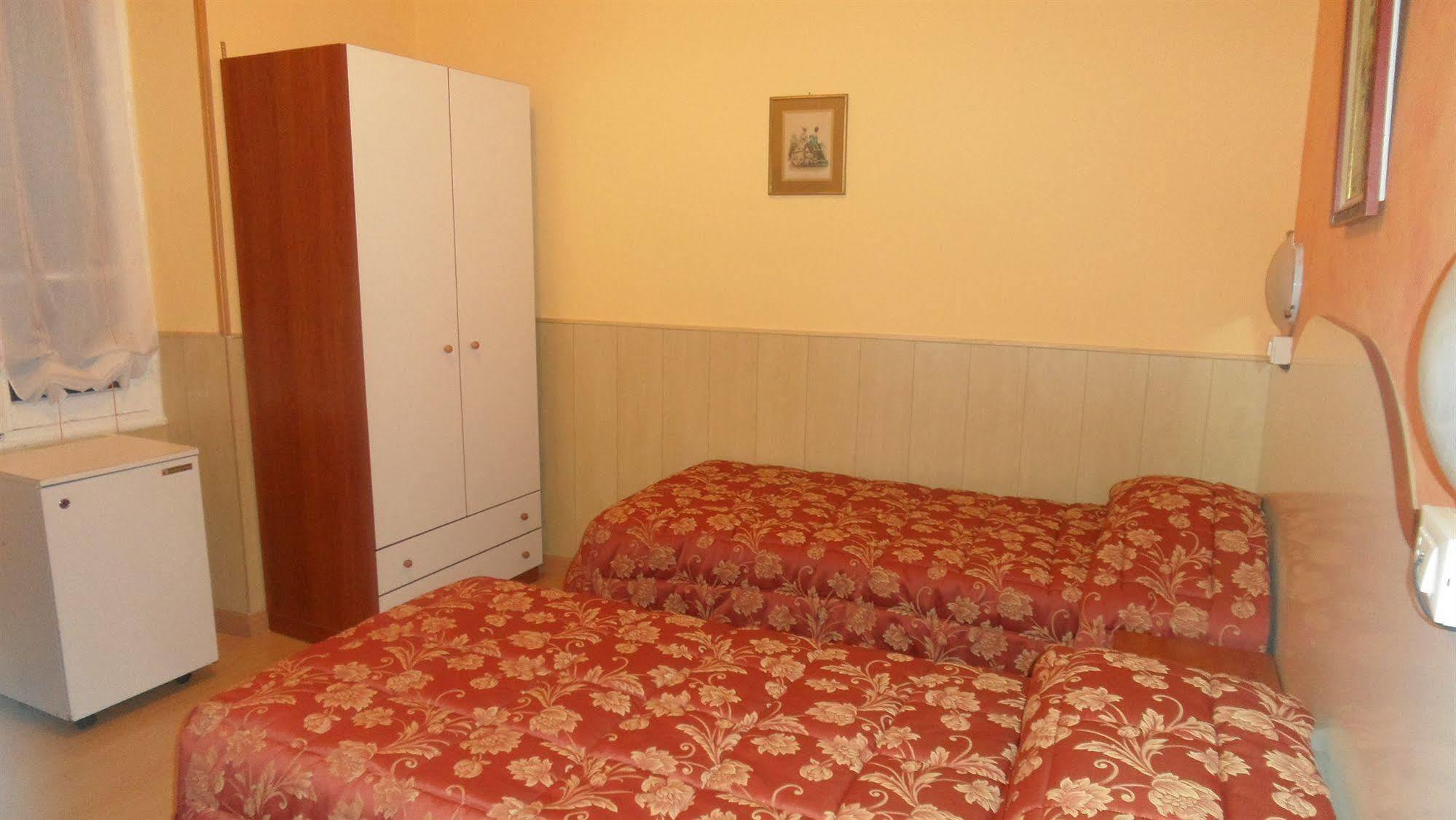 Hotel Corso Sanremo Luaran gambar